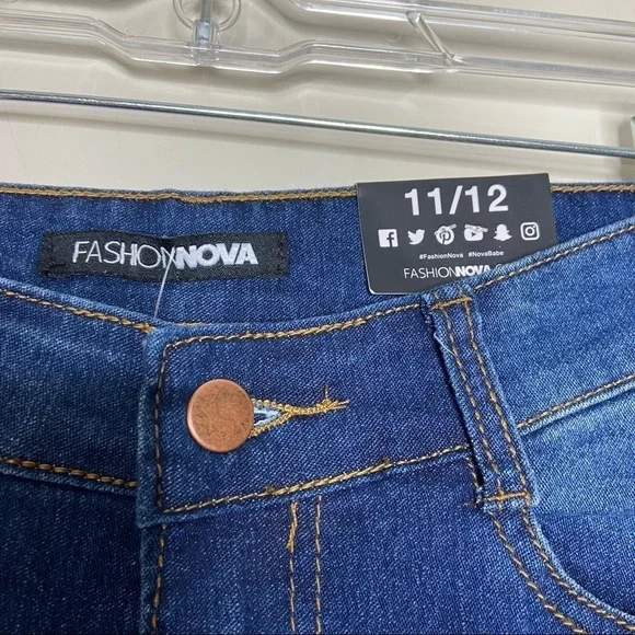 NWT Fashionnova High Waisted Slightly Distressed Blue Jeans 11 - Picture 5 of 6